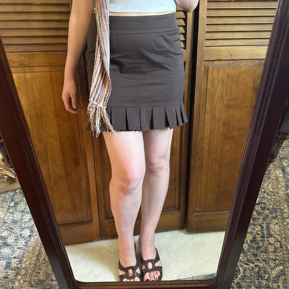 Y2K Body by Victoria Pleated Mini Skirt - Picture 7 of 8